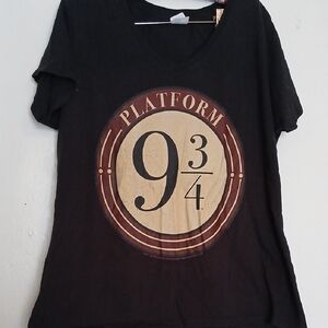 Port $ Company Harry Potter Platform 9 3/4  T-Shirt youth XXL